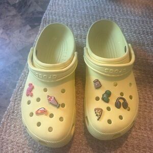 listing-status-banner